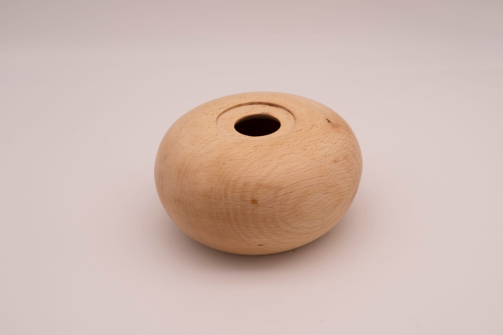 ONPHALOS 1 — varie in legno tornito a mano, faggio