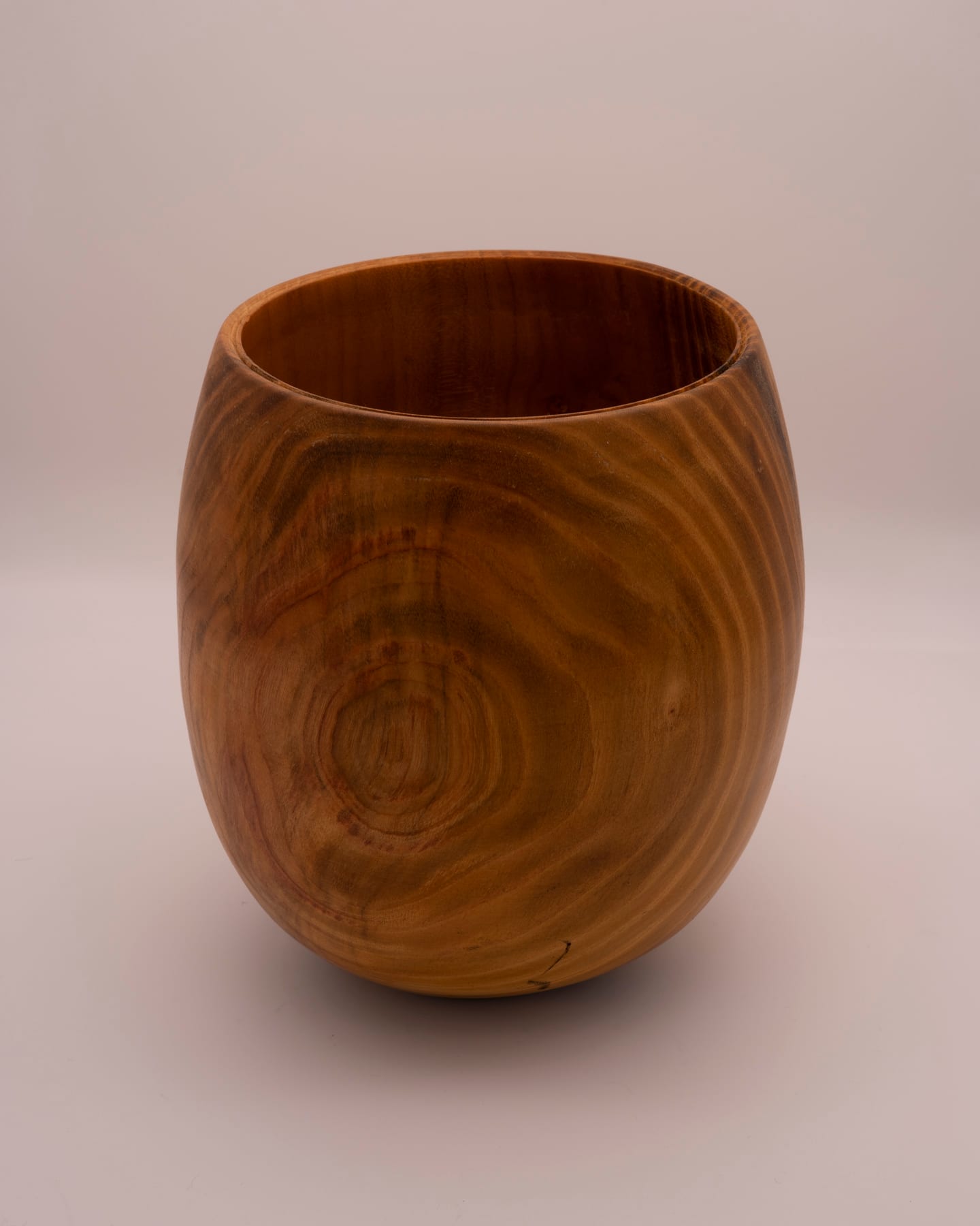 PAIDEIA — contenitori in legno tornito a mano, ciliegio